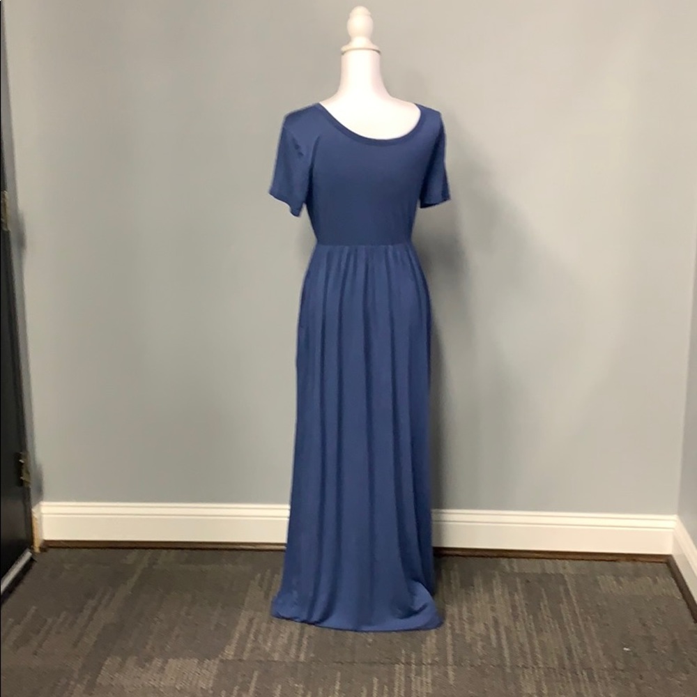 Dress - Picture 3 of 5